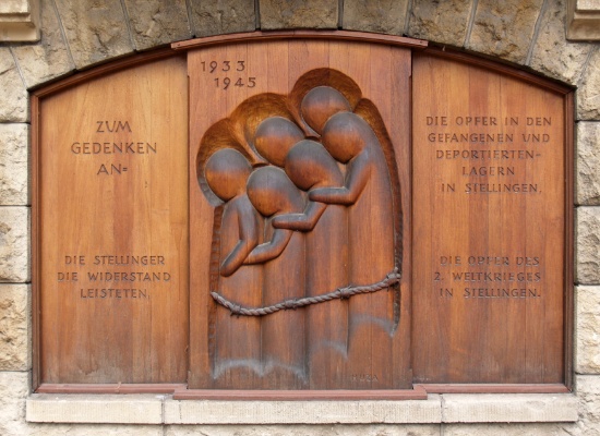 Gedenktafel zum Gedenken an die Stellinger Opfer 1933 - 1945